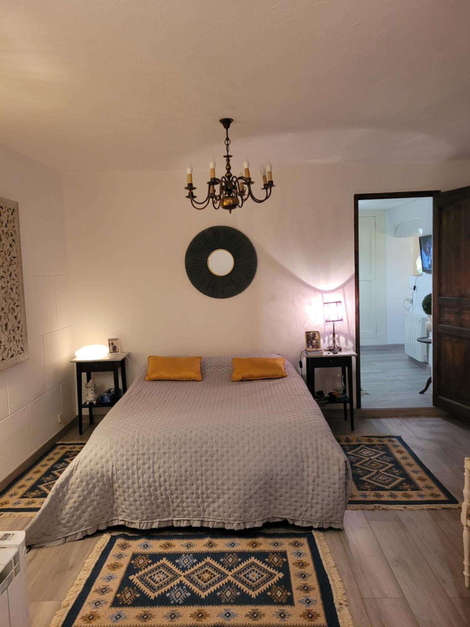 Le Rocher Appartement Cotignac Kültér fotó